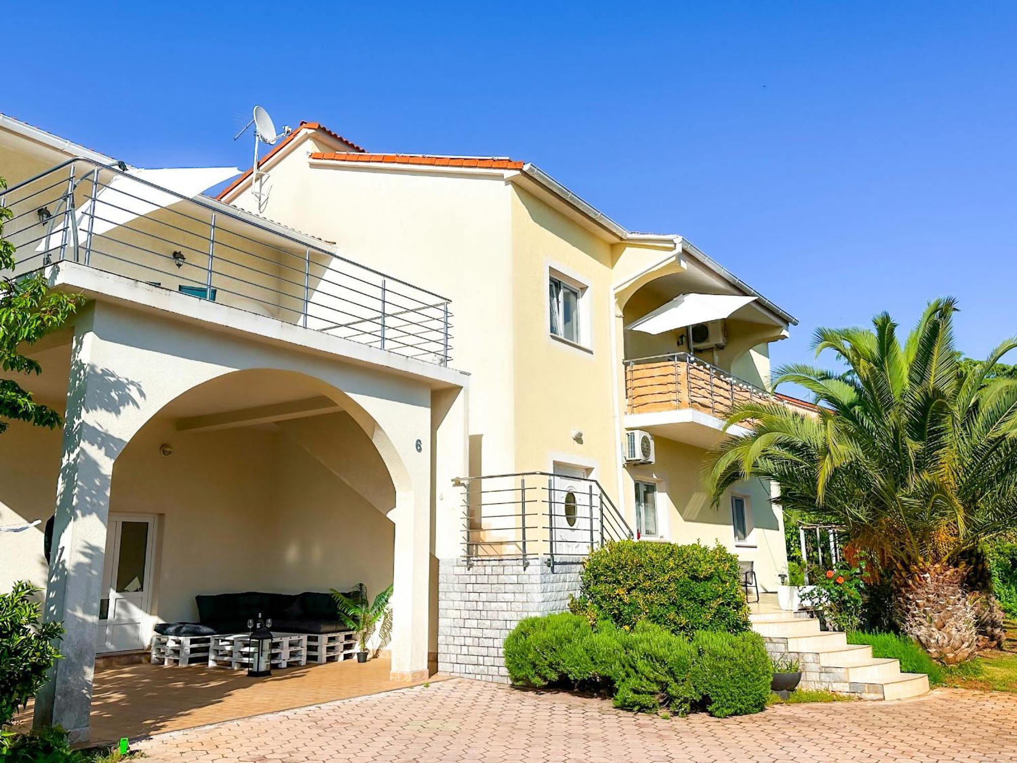 PUY Sunside Apartments מראה חיצוני תמונה